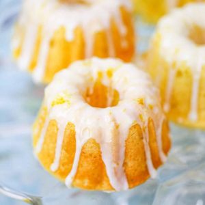 Baby Lemon Bundts