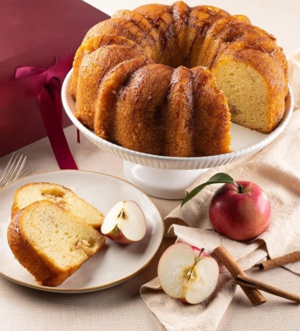Apple Cinnamon Bundt Cake